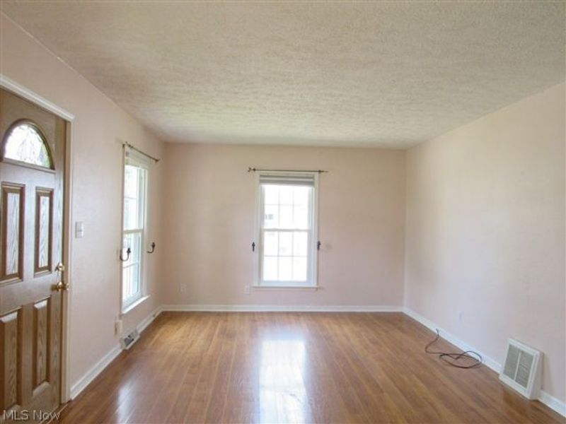 2461 23rd Street , Cuyahoga Falls, OH 44223 Photo 2