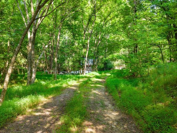 772 Rabbit Valley Road NW, Cleveland, TN 37312