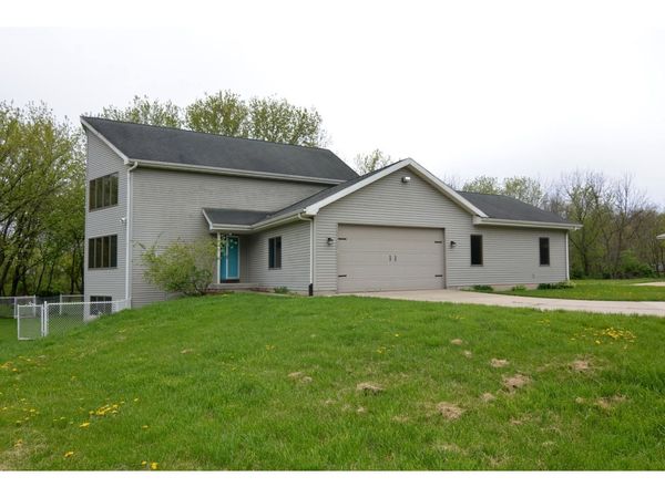 4805 Schneider Drive, Fitchburg, WI 53575