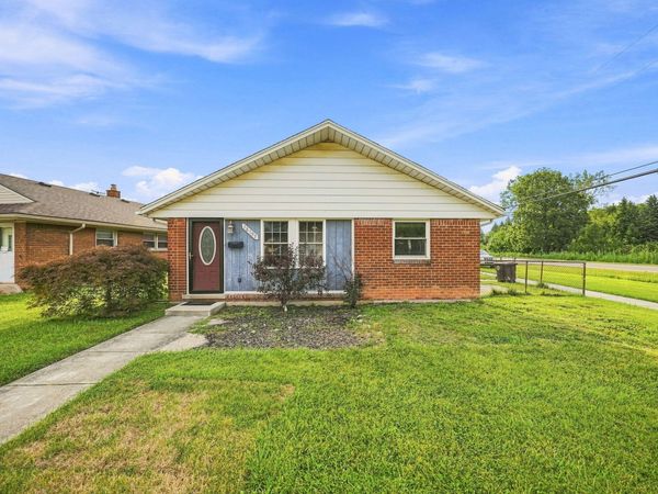 18799 Koester Street, Riverview, MI 48193