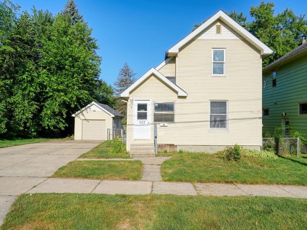 622 Kennedy Street, Jackson, MI 49202