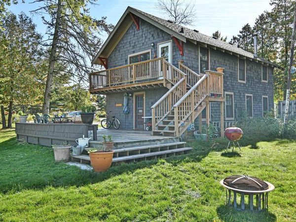 916 Whitefish St, La Pointe, WI 54850