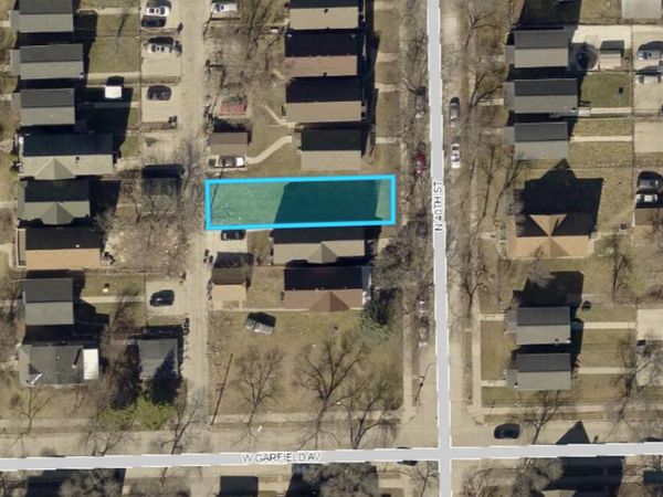 2217 N 40TH STREET, Milwaukee, WI 53208