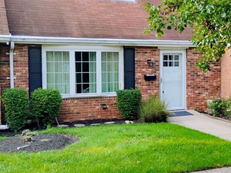 2062 Sunset Drive, Unit I39, Hamilton, OH 45013 Photo 1