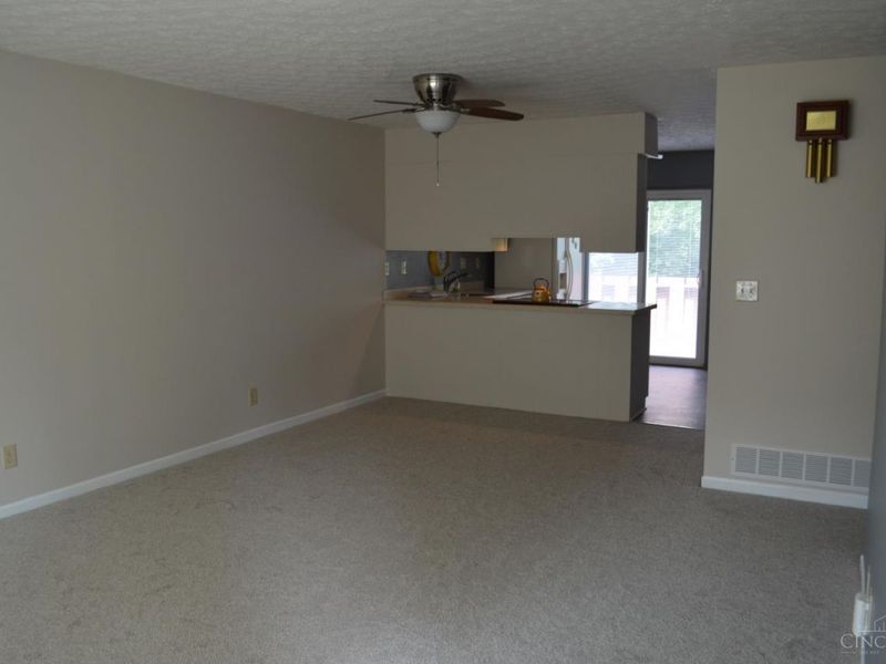 2062 Sunset Drive, Unit I39, Hamilton, OH 45013 Photo 11