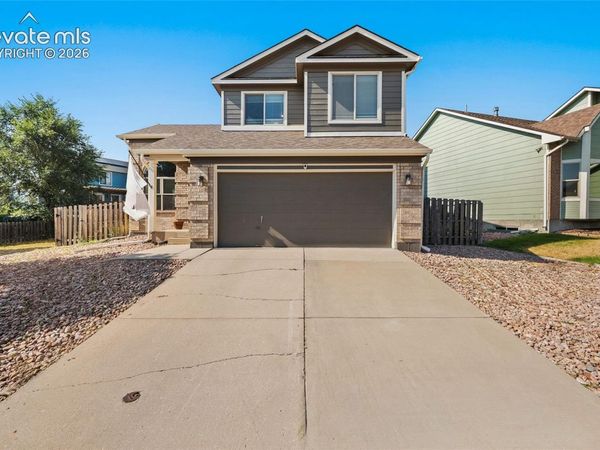 4450 Stonehaven Drive, Colorado Springs, CO 80906