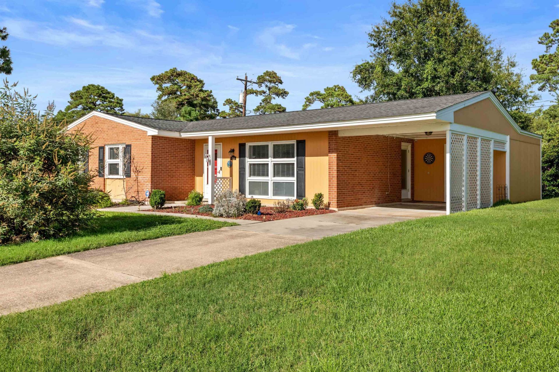 636 Hemlock Ave., Unit 636, Myrtle Beach, SC 29577 Main Photo