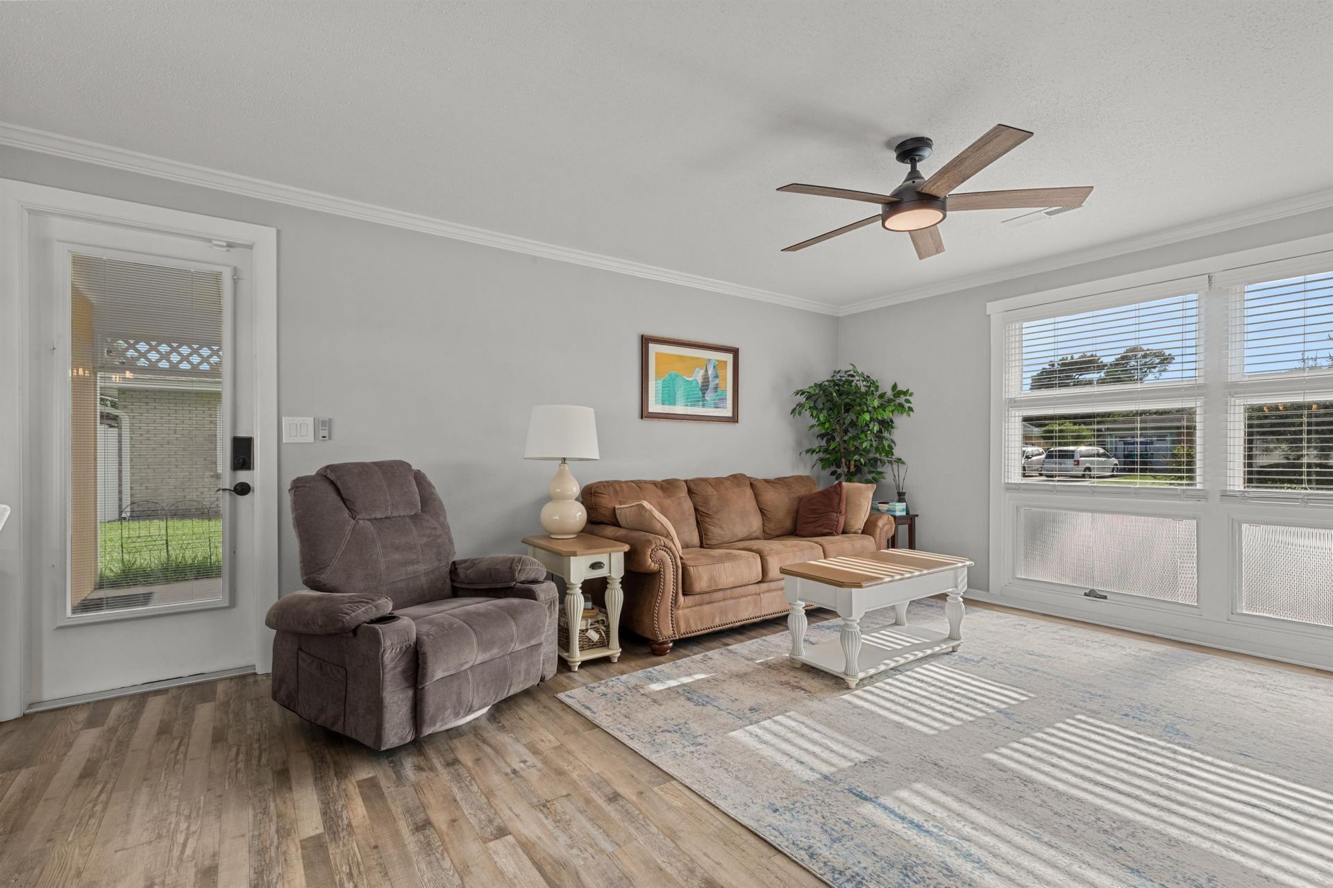 636 Hemlock Ave. Photo 12