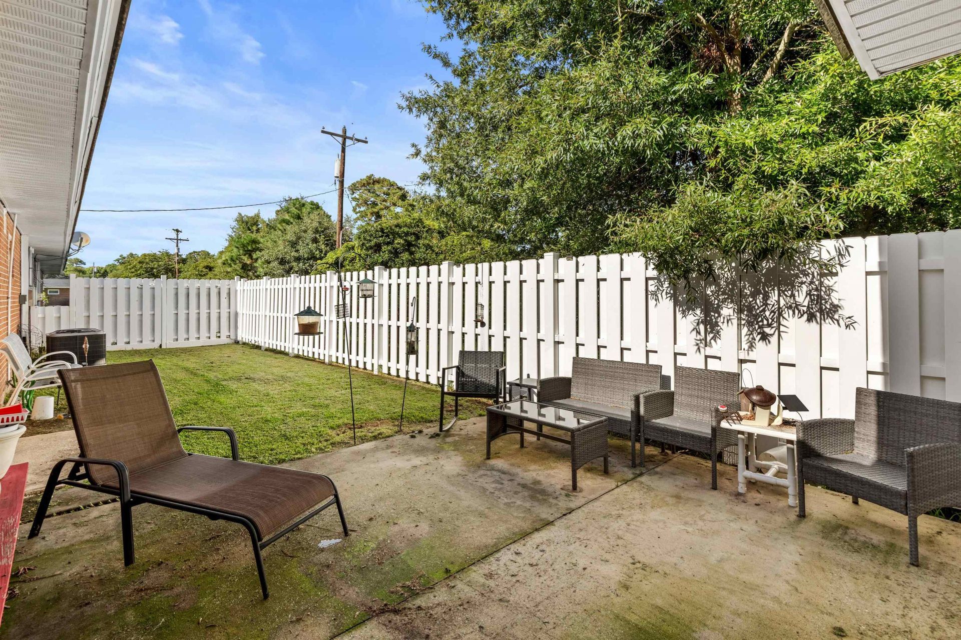 636 Hemlock Ave. Photo 4