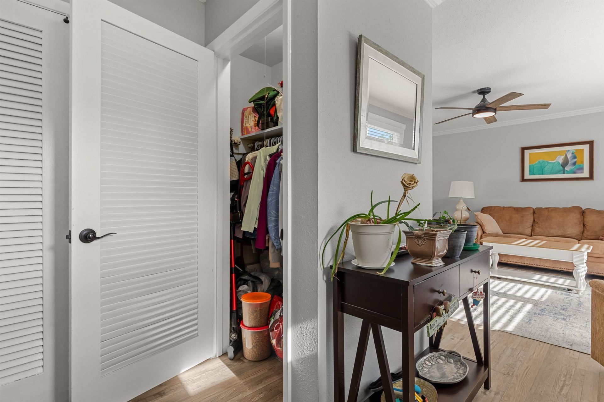 636 Hemlock Ave. Photo 8