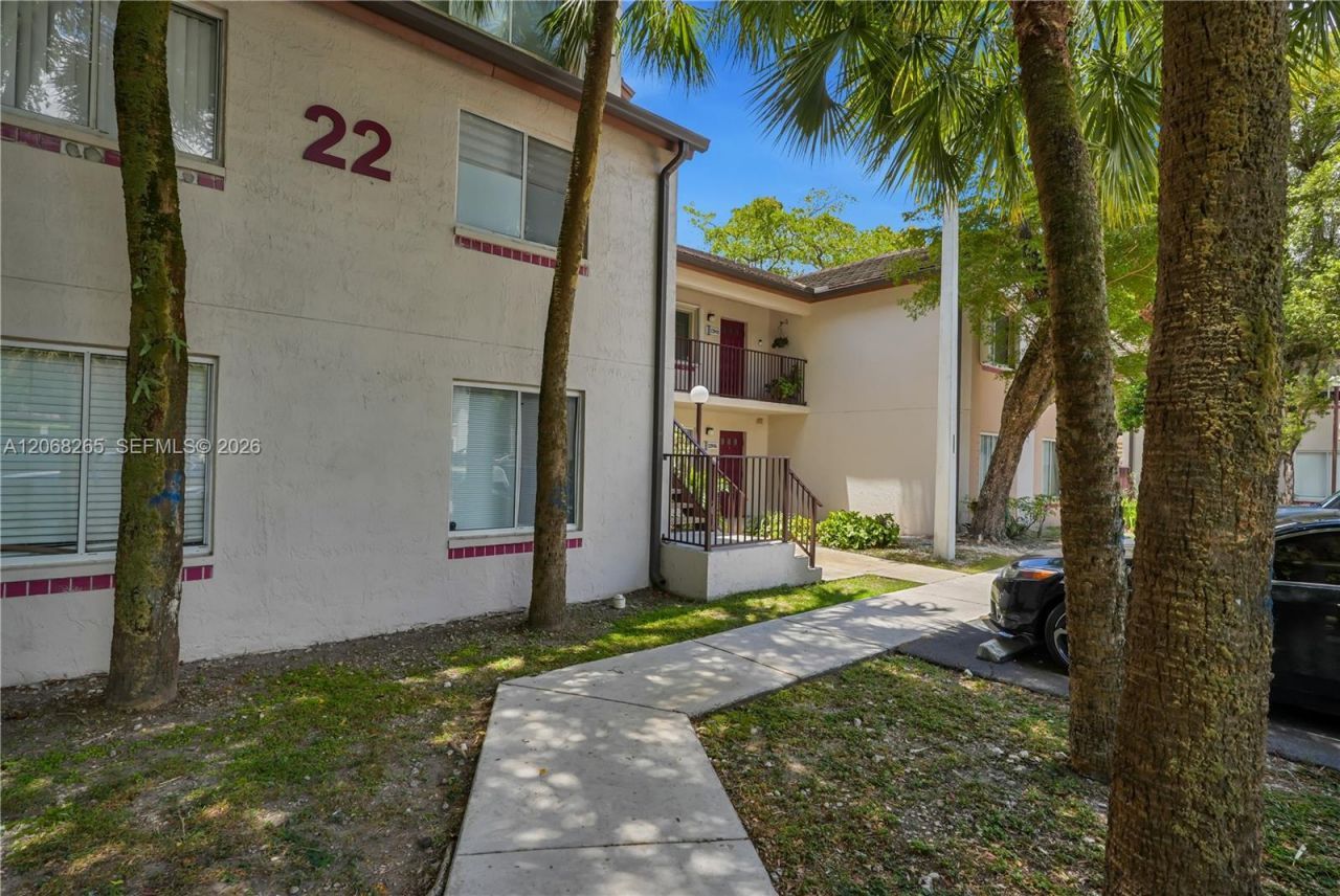 13946 SW 91st Ter, Unit 13946, Miami, FL 33186 Photo