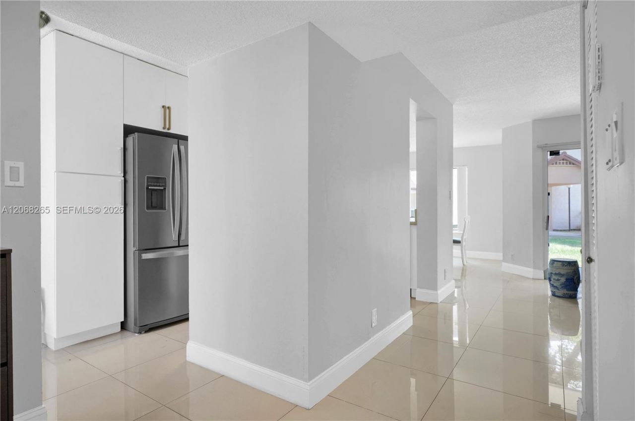 13946 SW 91st Ter, Unit 13946, Miami, FL 33186 Photo