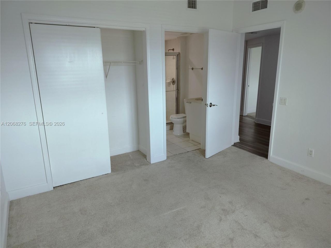 14951 Royal Oaks Ln , Unit 1006, North Miami, FL 33181 Photo