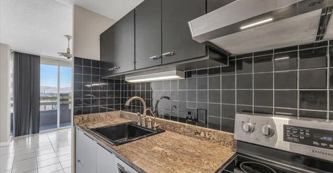 100 N Arlington Avenue, Unit 15C, Reno, NV 89501 Photo