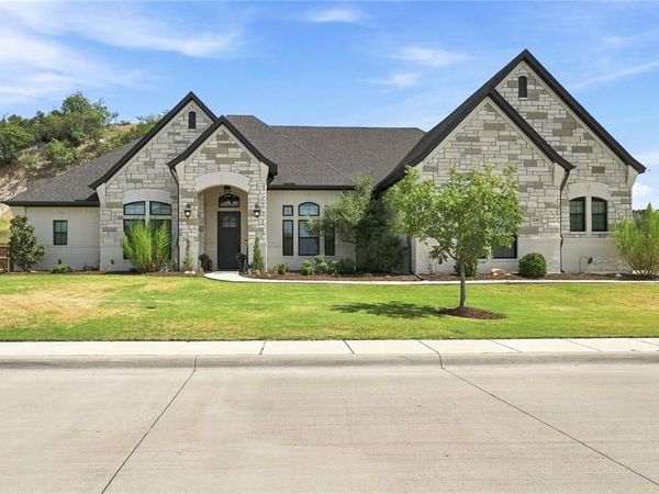 1240 Crown Valley Drive, Weatherford, TX 76087