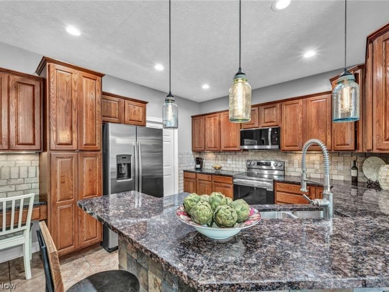 22131 Yarrow Trail, Strongsville, OH 44149 Photo 14