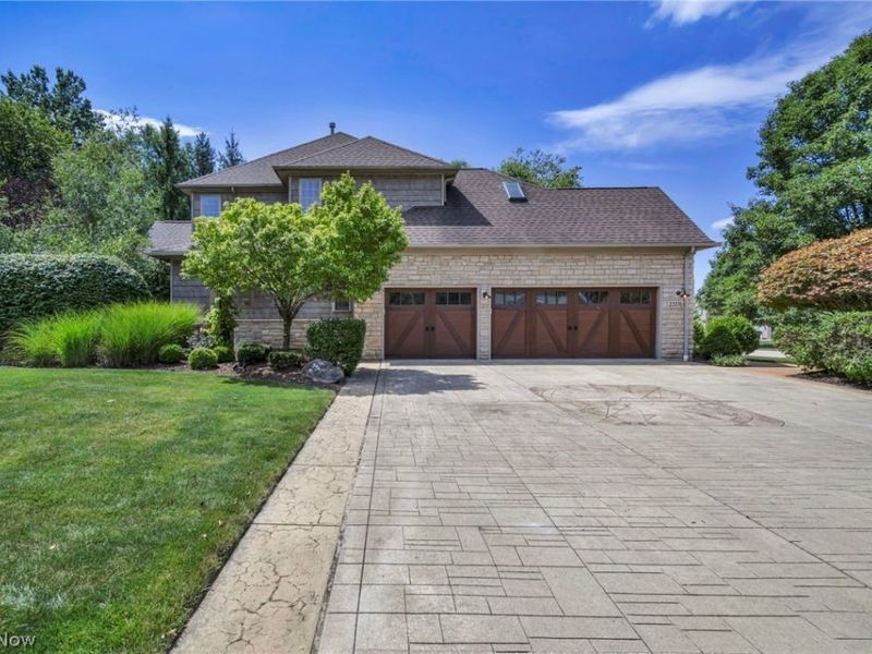 22131 Yarrow Trail, Strongsville, OH 44149 Photo 3