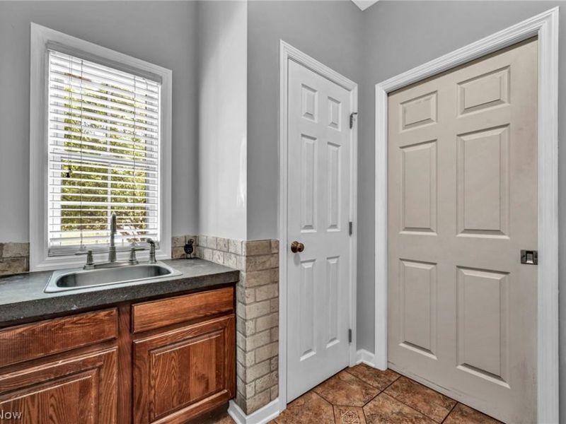 22131 Yarrow Trail, Strongsville, OH 44149 Photo 32