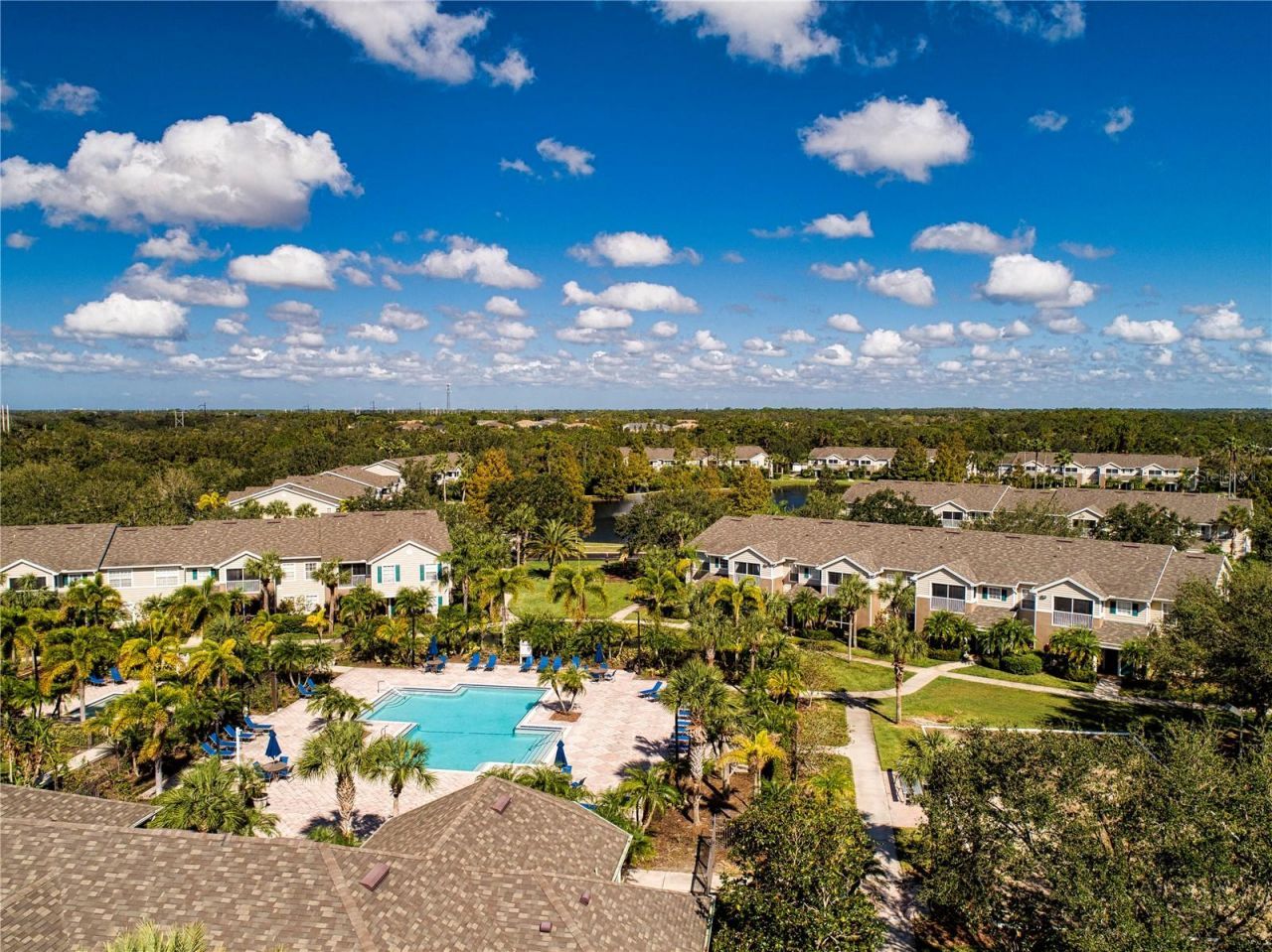 7405 Vista Way, Unit 203, Bradenton, FL 34202 Photo