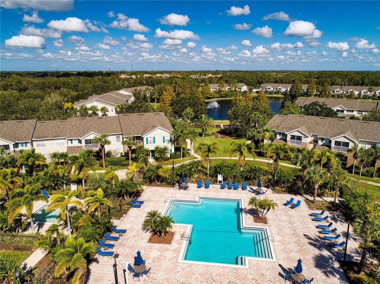 7405 Vista Way, Unit 203, Bradenton, FL 34202 Photo