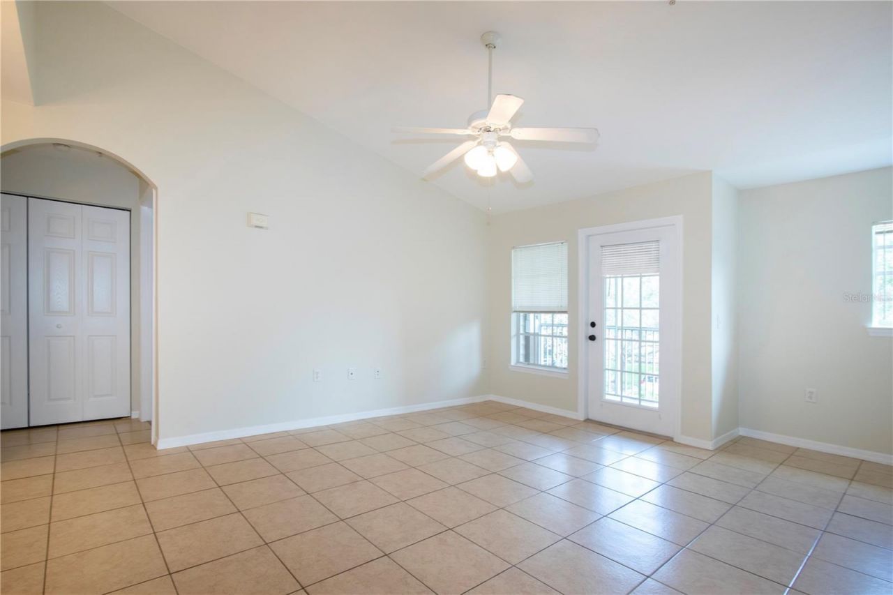 7405 Vista Way, Unit 203, Bradenton, FL 34202 Photo