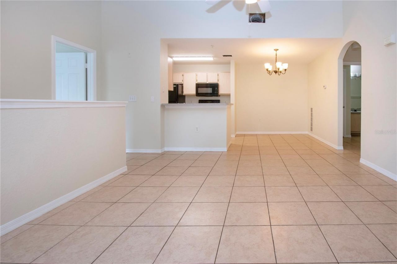 7405 Vista Way, Unit 203, Bradenton, FL 34202 Photo
