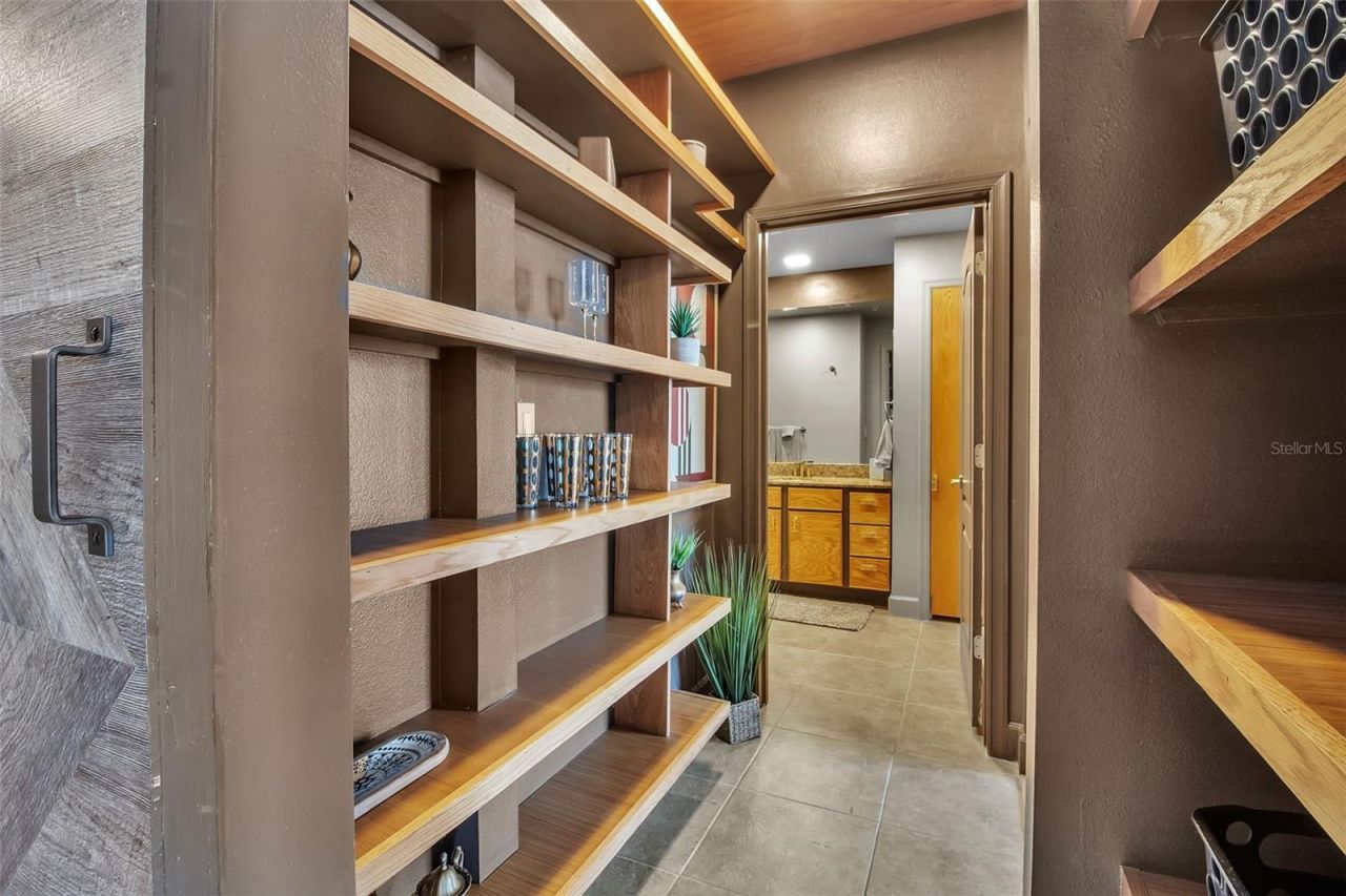 808 3rd Avenue W, Unit 307, Bradenton, FL 34205 Photo