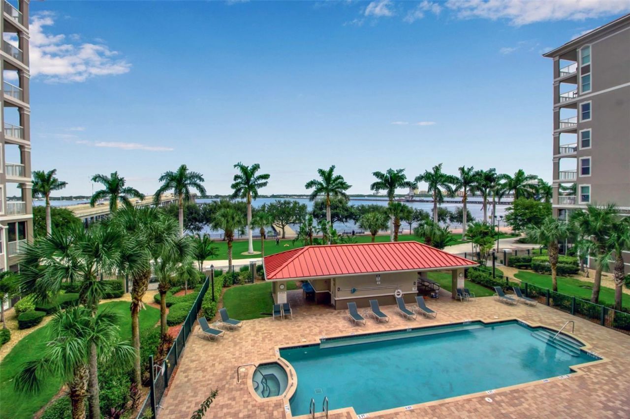 808 3rd Avenue W, Unit 307, Bradenton, FL 34205 Photo