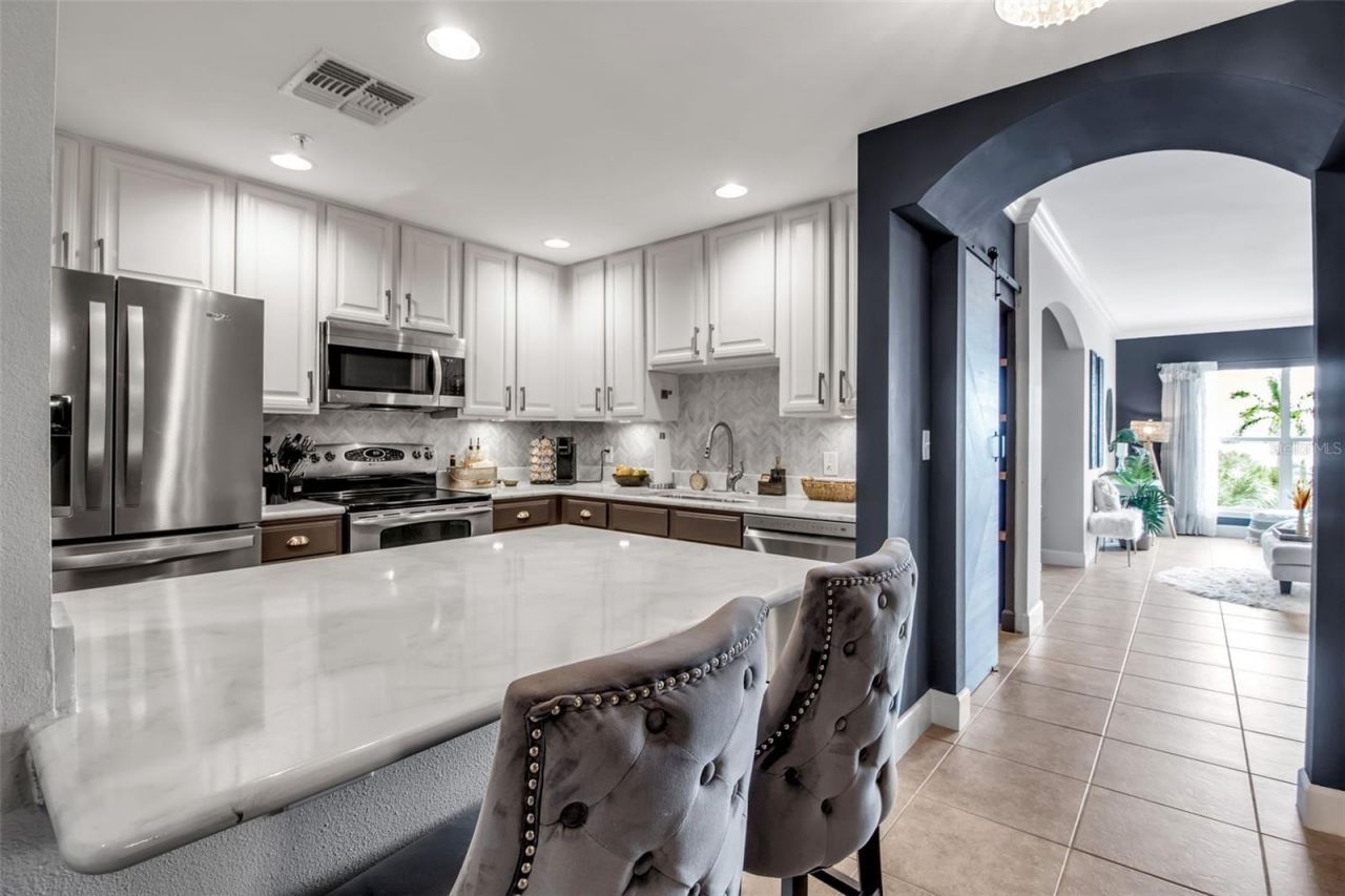 808 3rd Avenue W, Unit 307, Bradenton, FL 34205 Photo