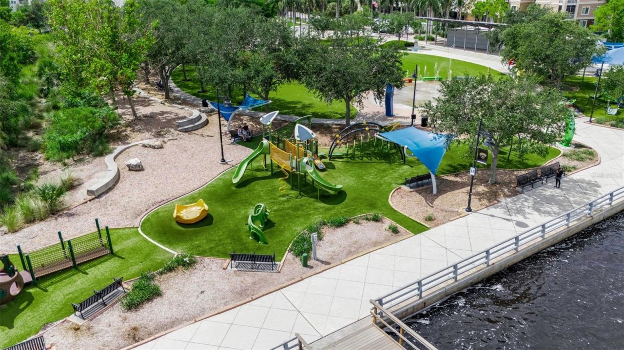 808 3rd Avenue W, Unit 307, Bradenton, FL 34205 Photo