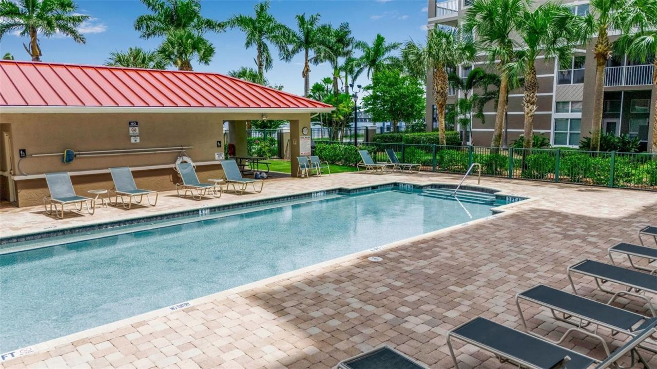 808 3rd Avenue W, Unit 307, Bradenton, FL 34205 Photo