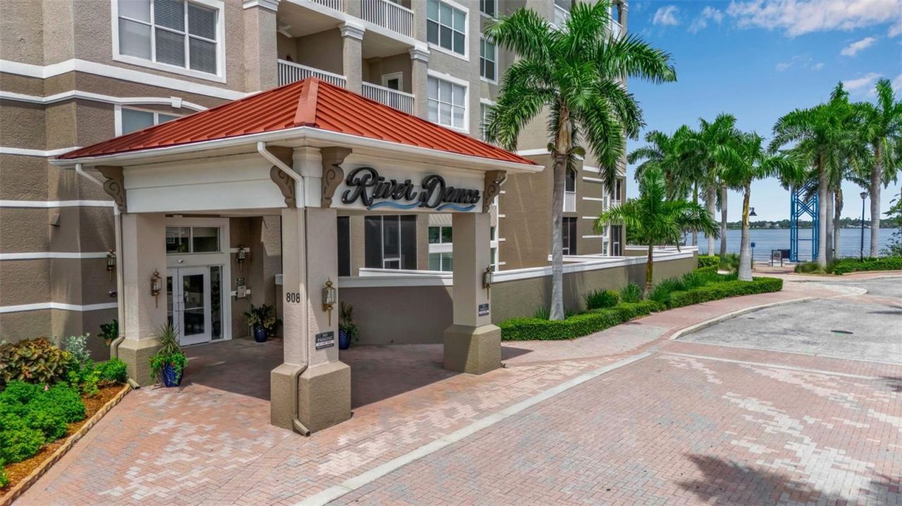 808 3rd Avenue W, Unit 307, Bradenton, FL 34205 Photo