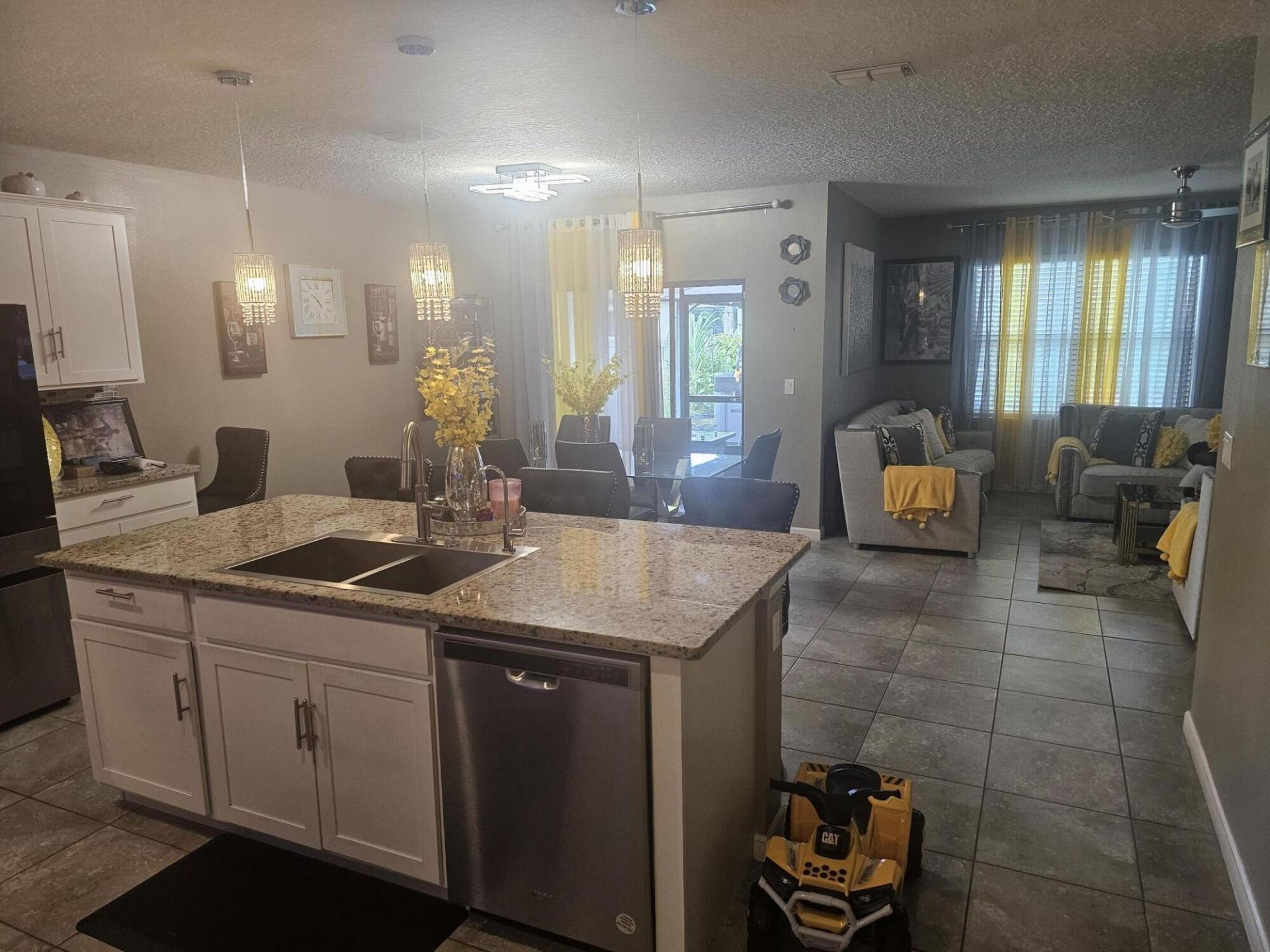 6038 NW Regent Street, Port Saint Lucie, FL 34983 Photo