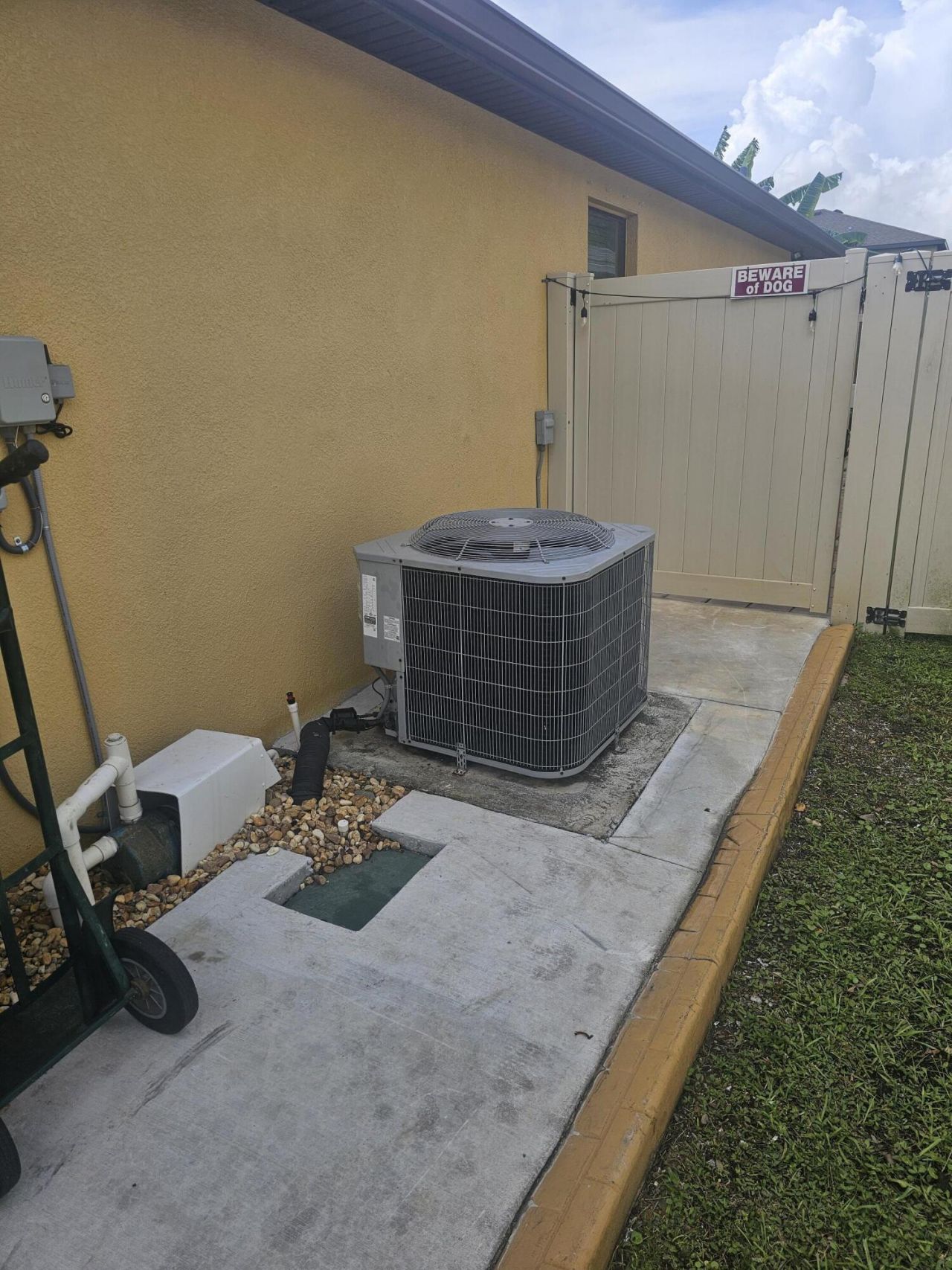 6038 NW Regent Street, Port Saint Lucie, FL 34983 Photo