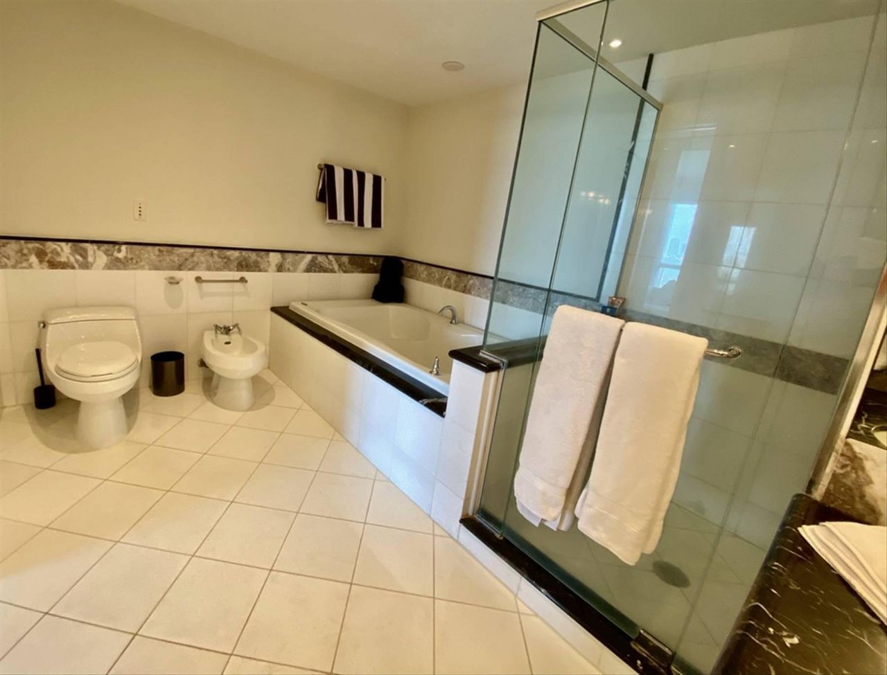 540 West Avenue, Unit 2011, Miami Beach, FL 33139 Photo