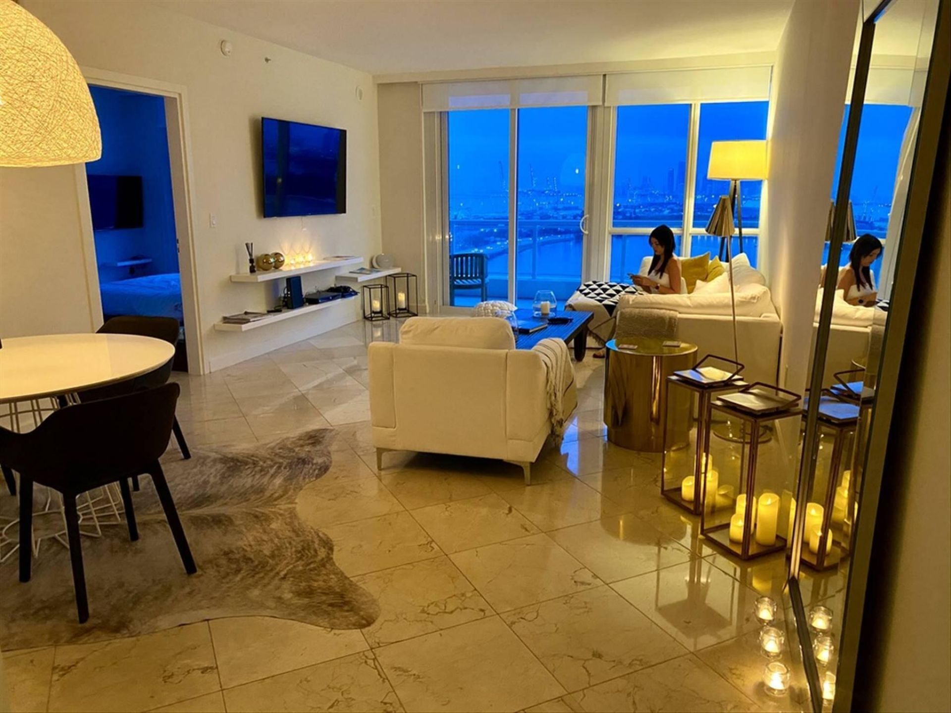 540 West Avenue, Unit 2011, Miami Beach, FL 33139 Photo