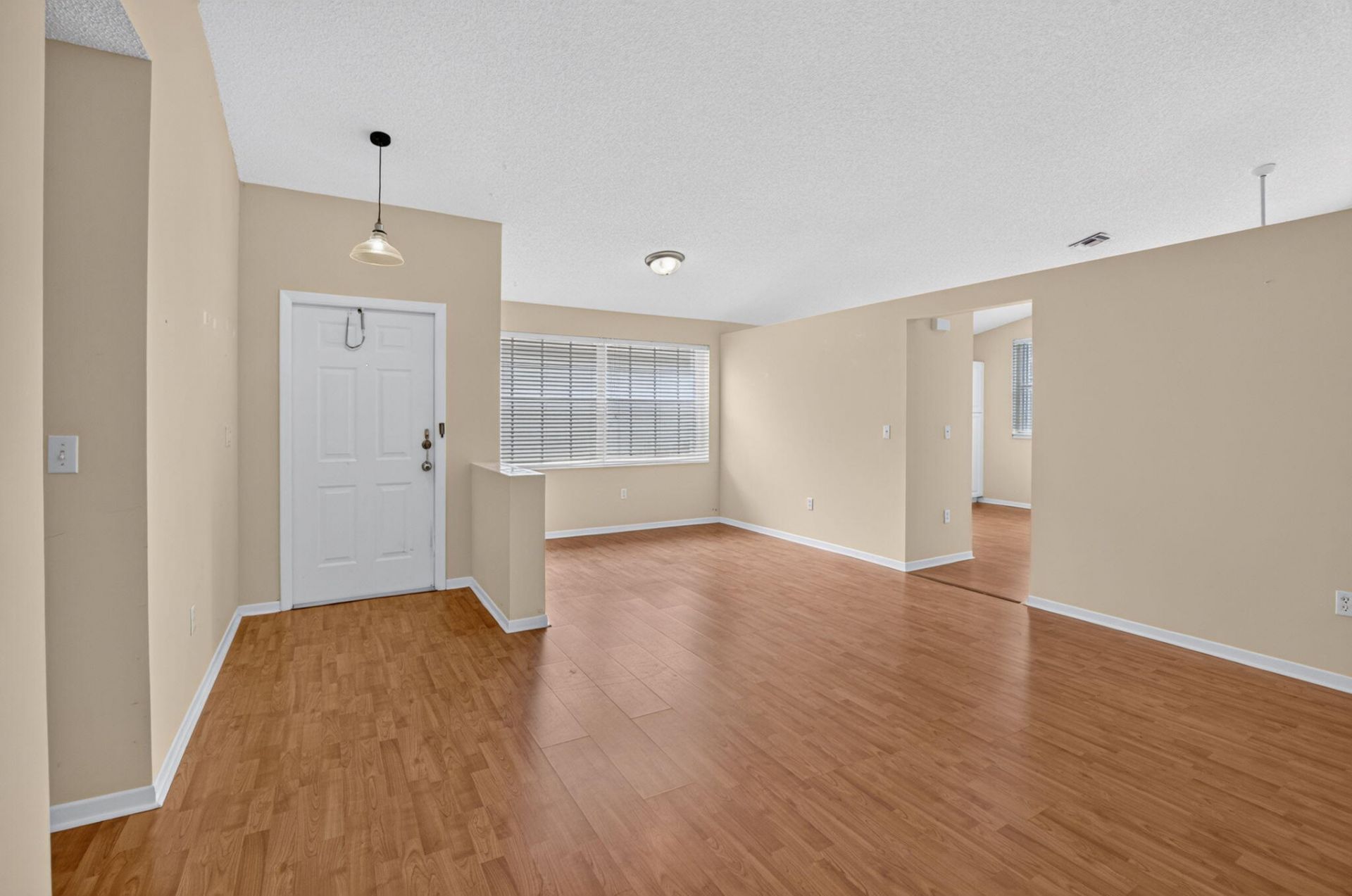 7666 Rockport Circle, Lake Worth, FL 33467 Photo
