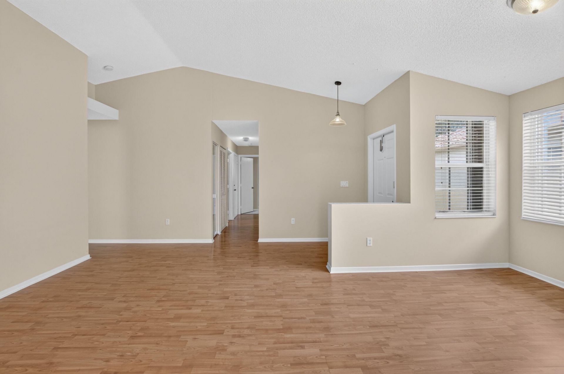 7666 Rockport Circle, Lake Worth, FL 33467 Photo