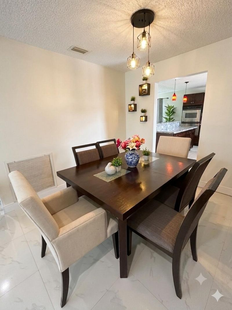 1194 SE Clifton Lane, Port Saint Lucie, FL 34983 Photo