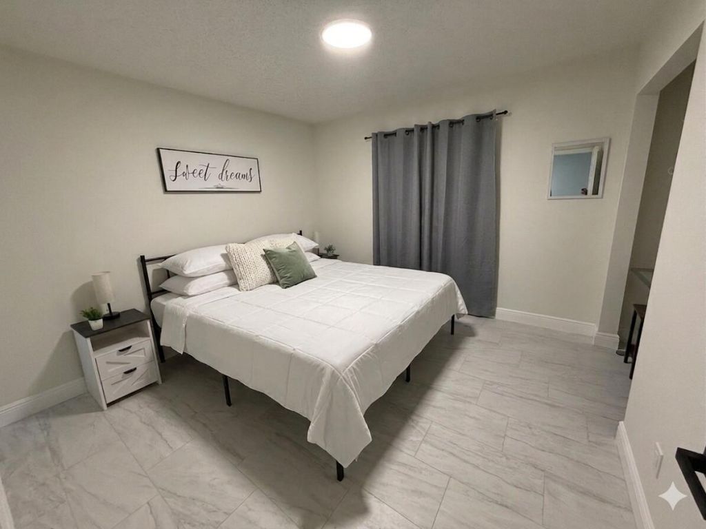 1194 SE Clifton Lane, Port Saint Lucie, FL 34983 Photo