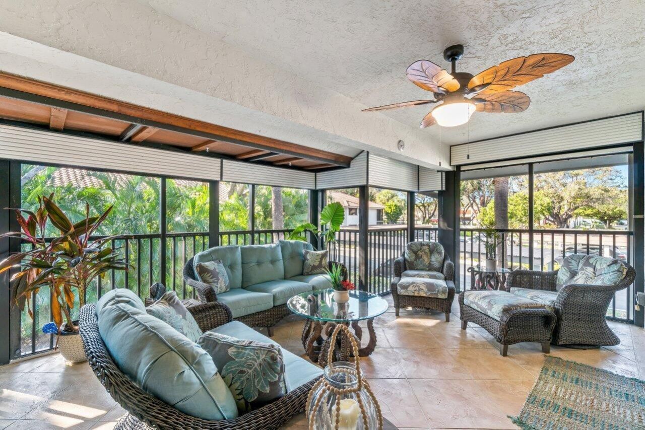 50 Pelican Pointe Drive, Unit 2050, Delray Beach, FL 33483 Photo