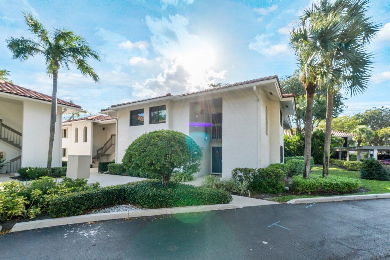 50 Pelican Pointe Drive, Unit 2050, Delray Beach, FL 33483 Photo