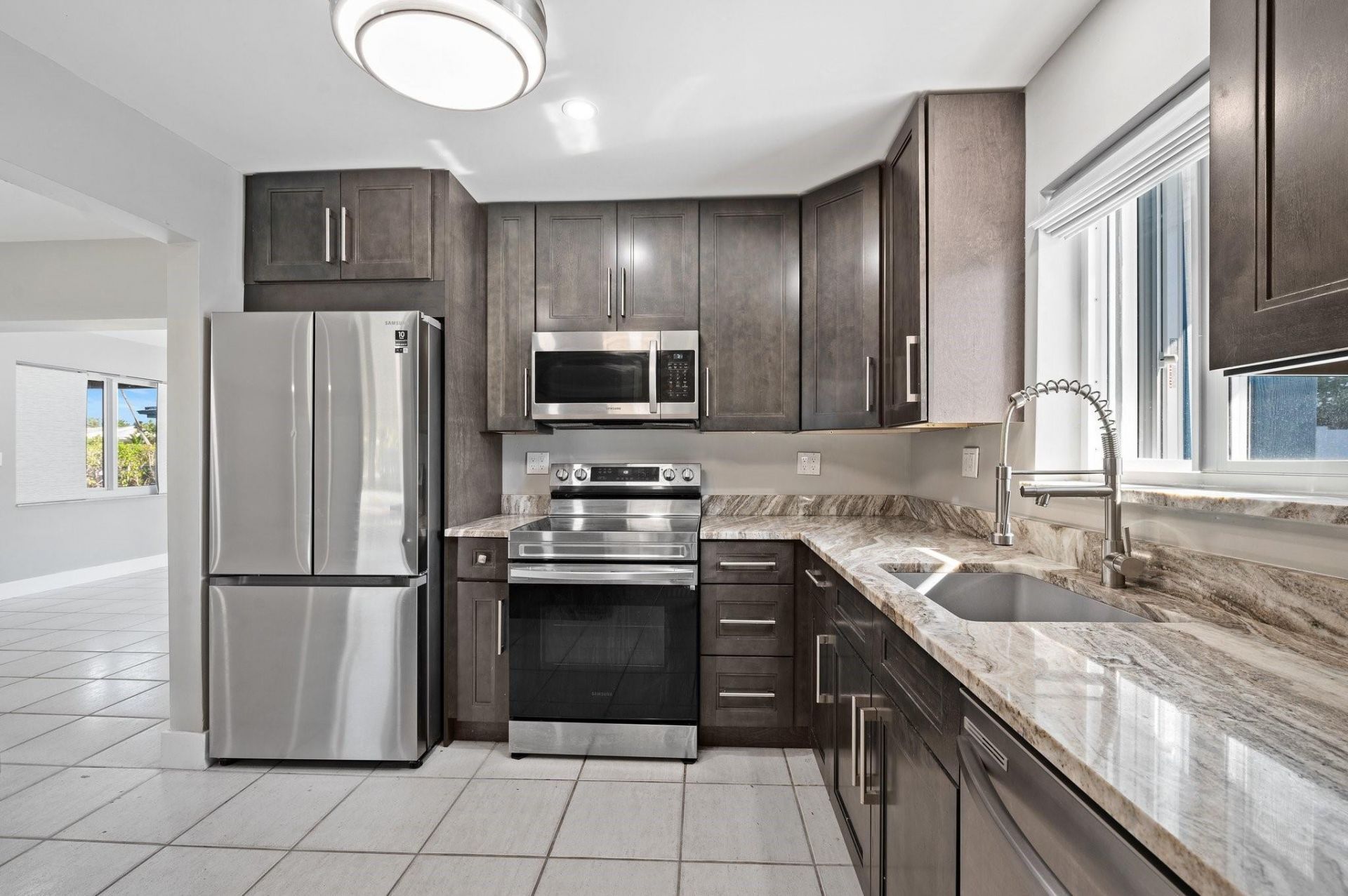 1900 SW 33rd Avenue, Fort Lauderdale, FL 33312 Photo