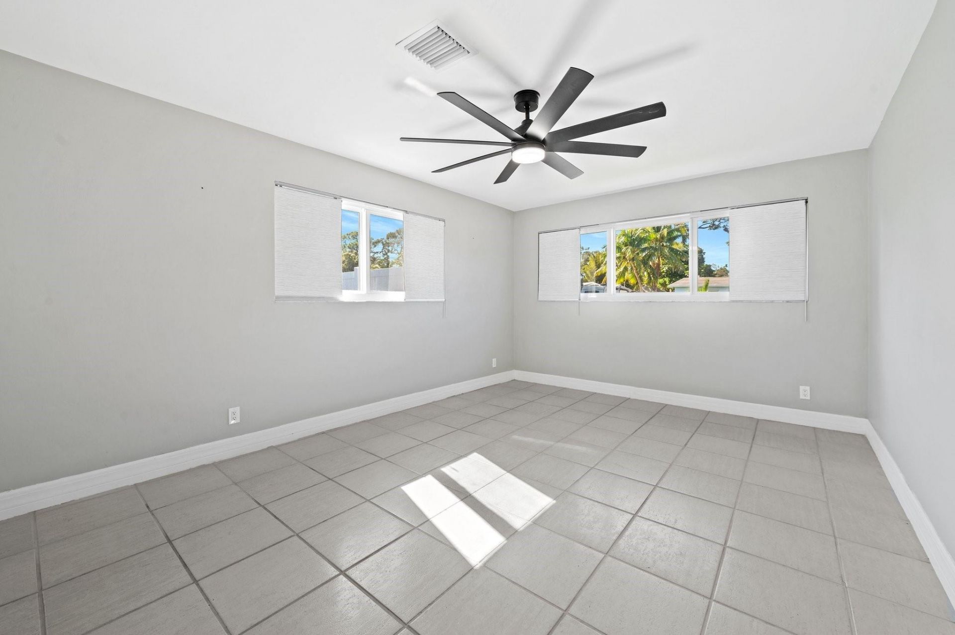 1900 SW 33rd Avenue, Fort Lauderdale, FL 33312 Photo