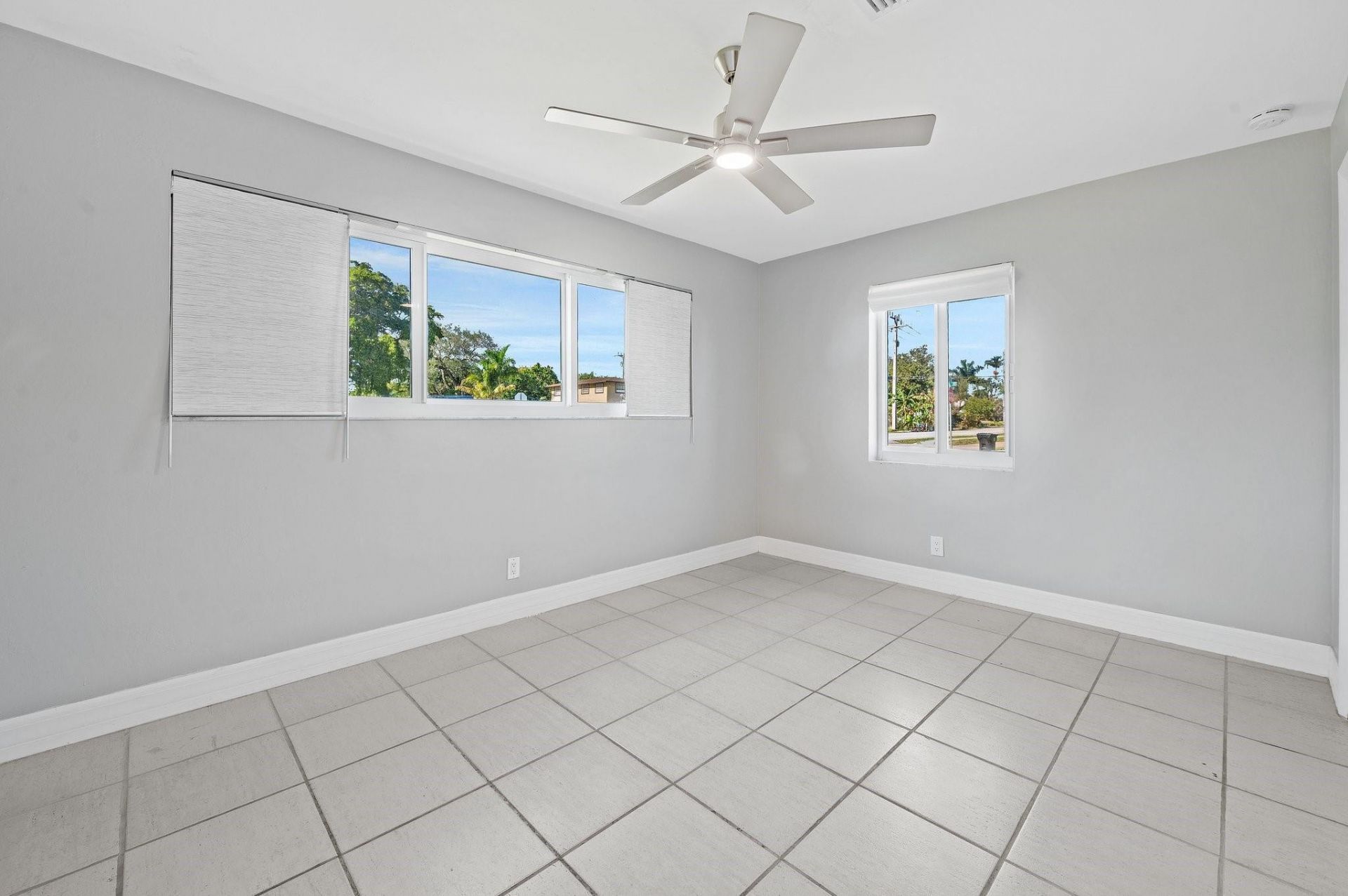1900 SW 33rd Avenue, Fort Lauderdale, FL 33312 Photo