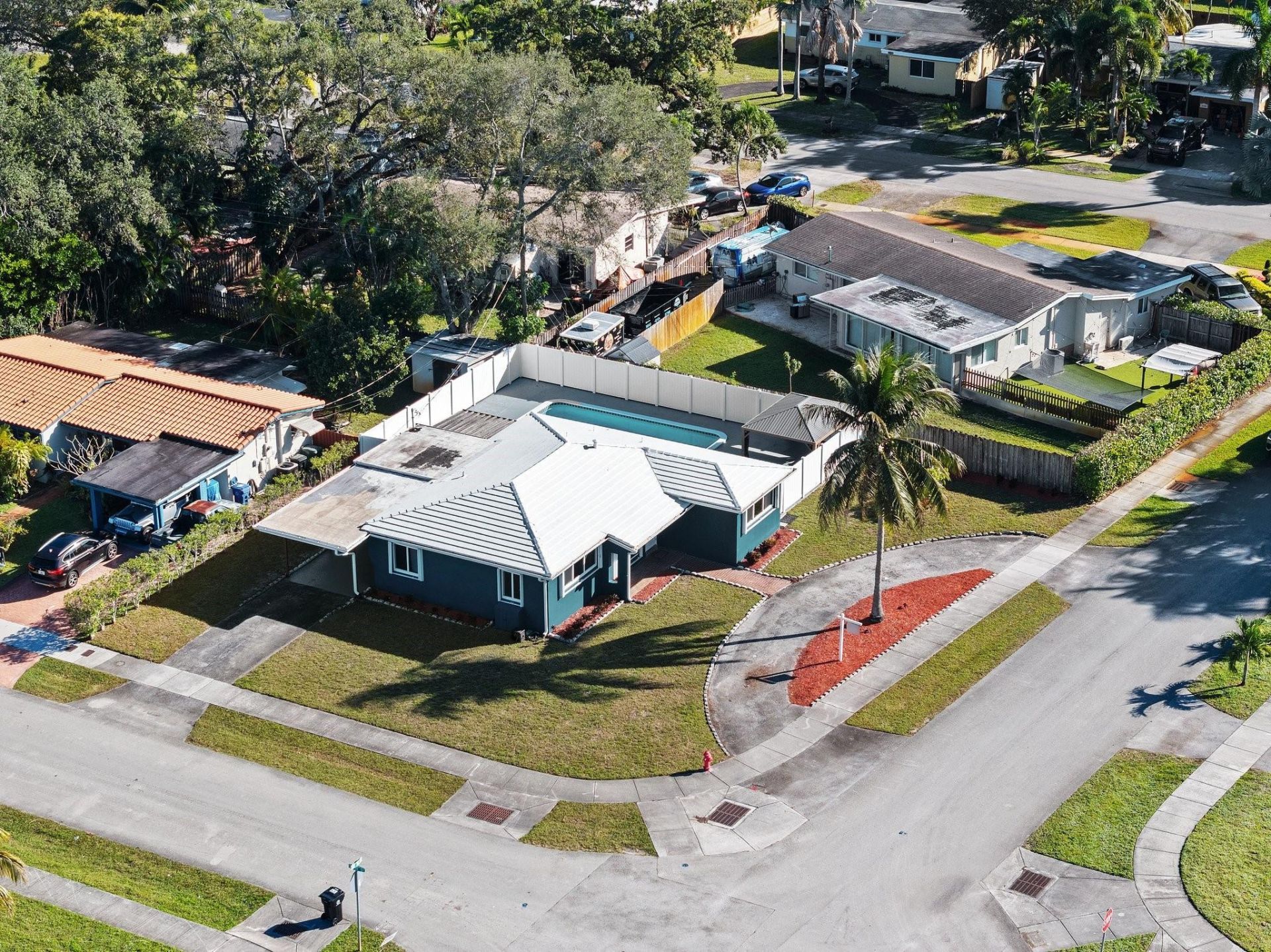 1900 SW 33rd Avenue, Fort Lauderdale, FL 33312 Photo