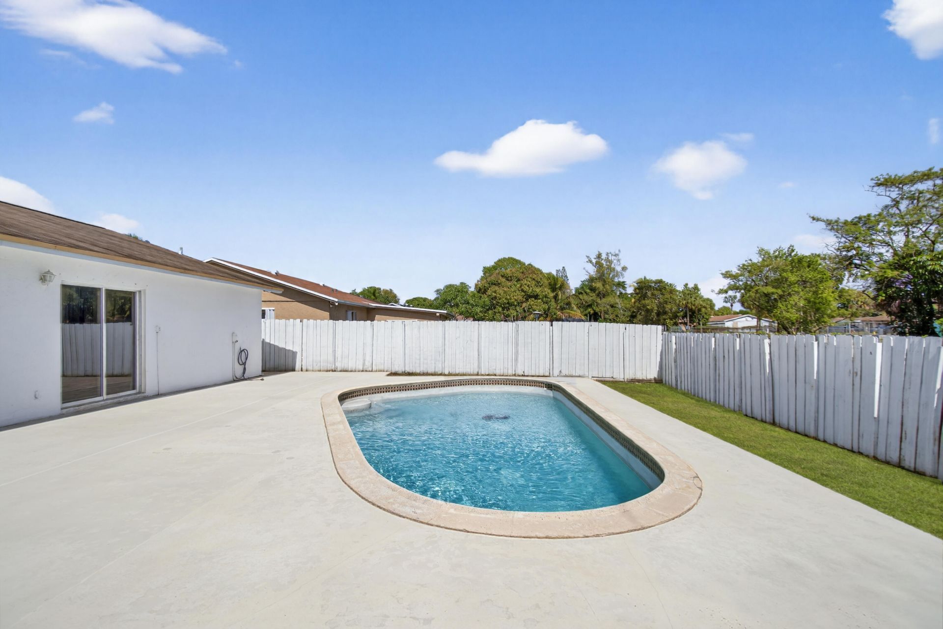 405 SW 78th Terrace, North Lauderdale, FL 33068 Photo