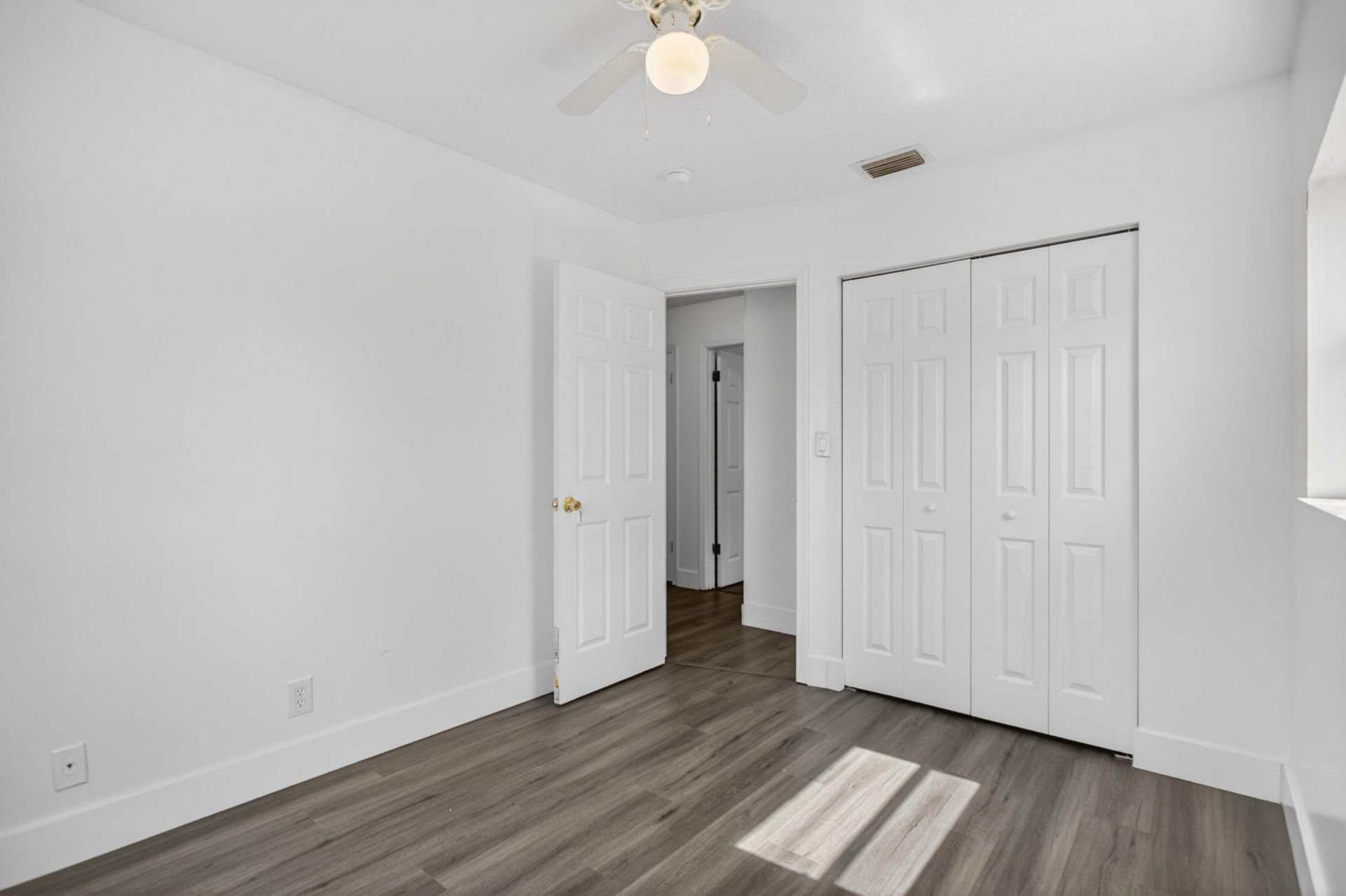 405 SW 78th Terrace, North Lauderdale, FL 33068 Photo