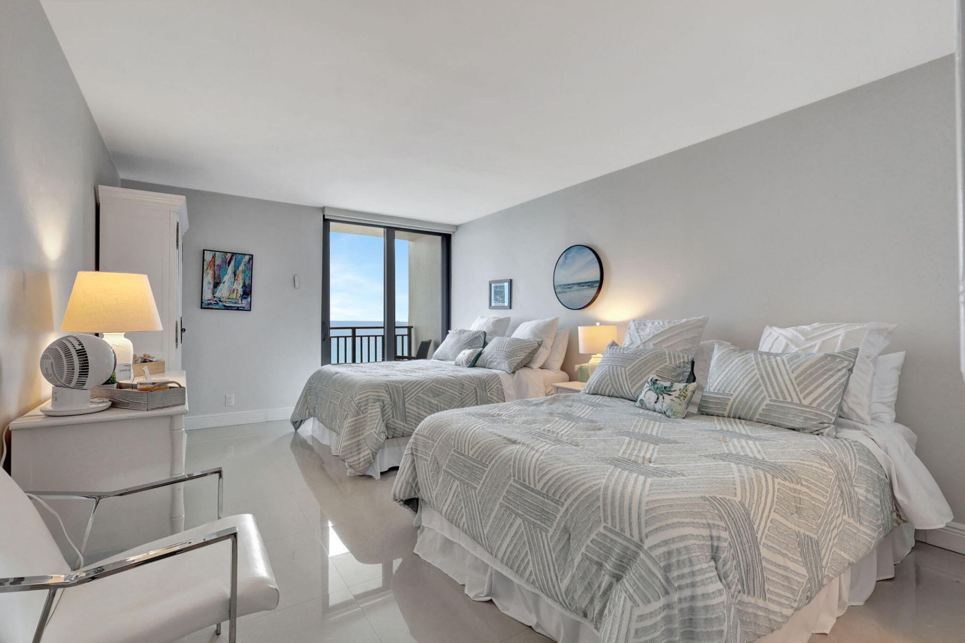 5460 N Ocean Drive, Unit 7a, Singer Island, FL 33404 Photo