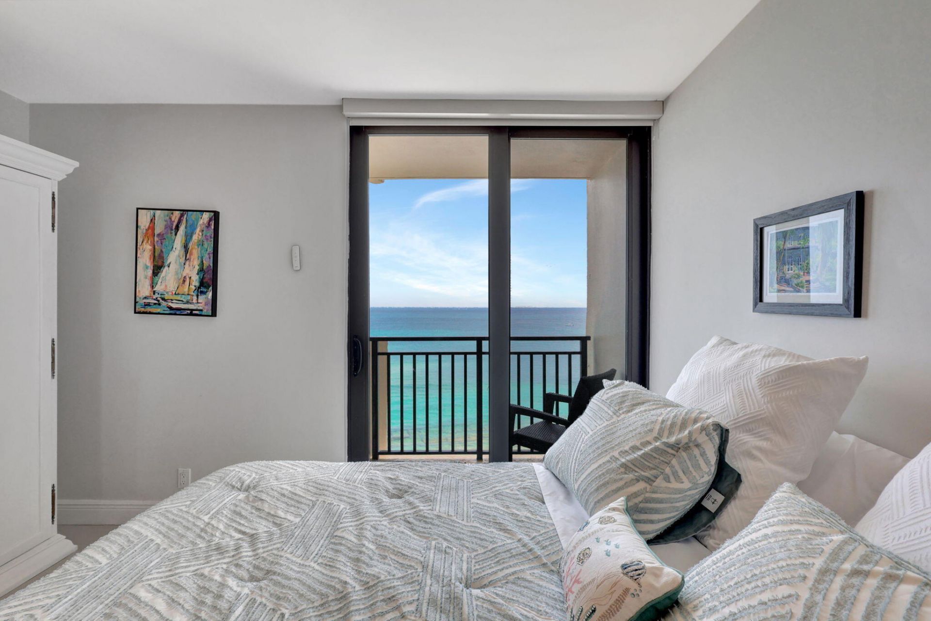 5460 N Ocean Drive, Unit 7a, Singer Island, FL 33404 Photo